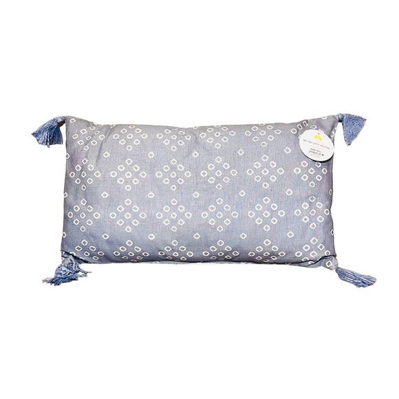 Blue and White Double Sided Lumbar Pillow Stripe Diamonds Tassels 10” x 18” New - Picture 1 of 7